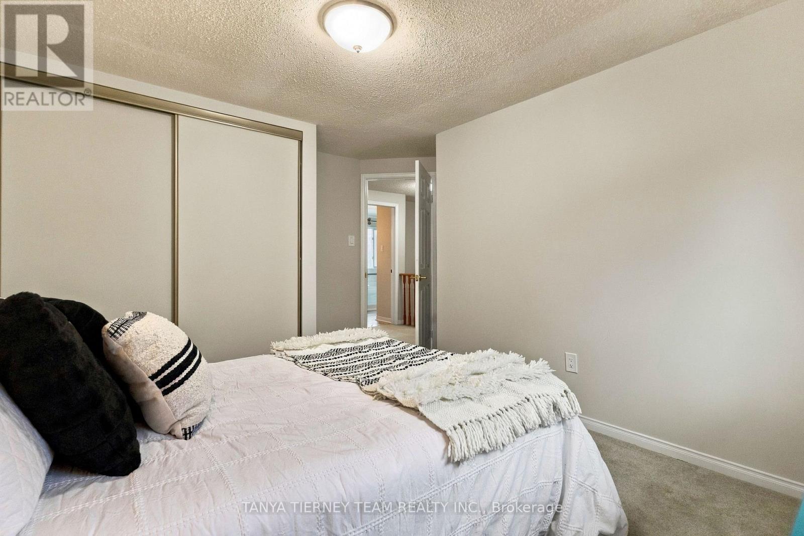 25 COULTON COURT - 34
