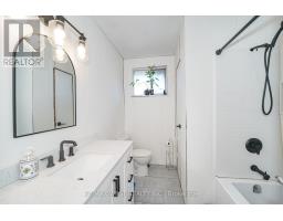 Bedroom 2 - 218 Quetico Avenue, Oshawa, ON L1J1G1 Photo 6