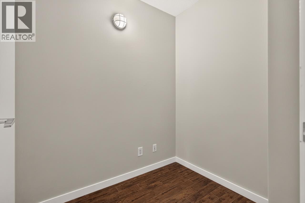Photo of 1201 480 ROBSON STREET 17