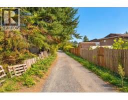2025 Northfield Rd, Nanaimo, BC V9S3B7 Photo 11