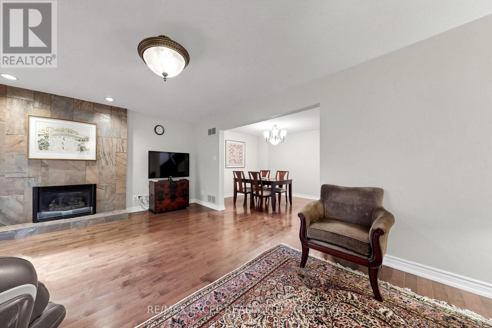 55 - 65 QUAIL VALLEY LANE, Markham (German Mills) — photo 8