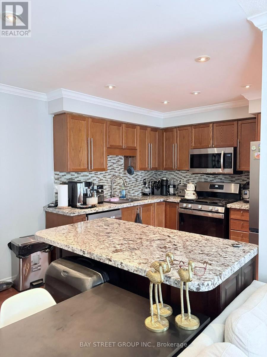 5 KING WILLIAM CRESCENT, Richmond Hill (Langstaff) — photo 10