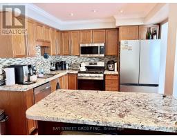 5 King William Crescent, Richmond Hill, ON L4B4S6 Photo 9