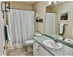 534 Redwing Drive, Penticton, BC V2A8N7 Photo 11