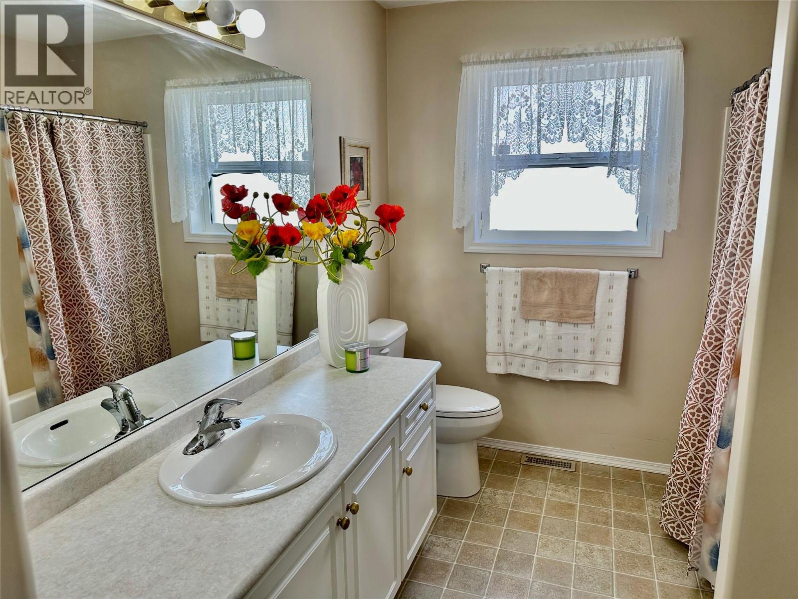 534 Redwing Drive, Penticton