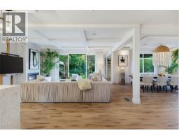 3015 Eastdowne Rd, Oak Bay, BC V8R5S1 Photo 15