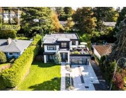 3015 Eastdowne Rd, Oak Bay, BC V8R5S1 Photo 41