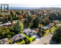 3015 Eastdowne Rd, Oak Bay, BC V8R5S1 Photo 60