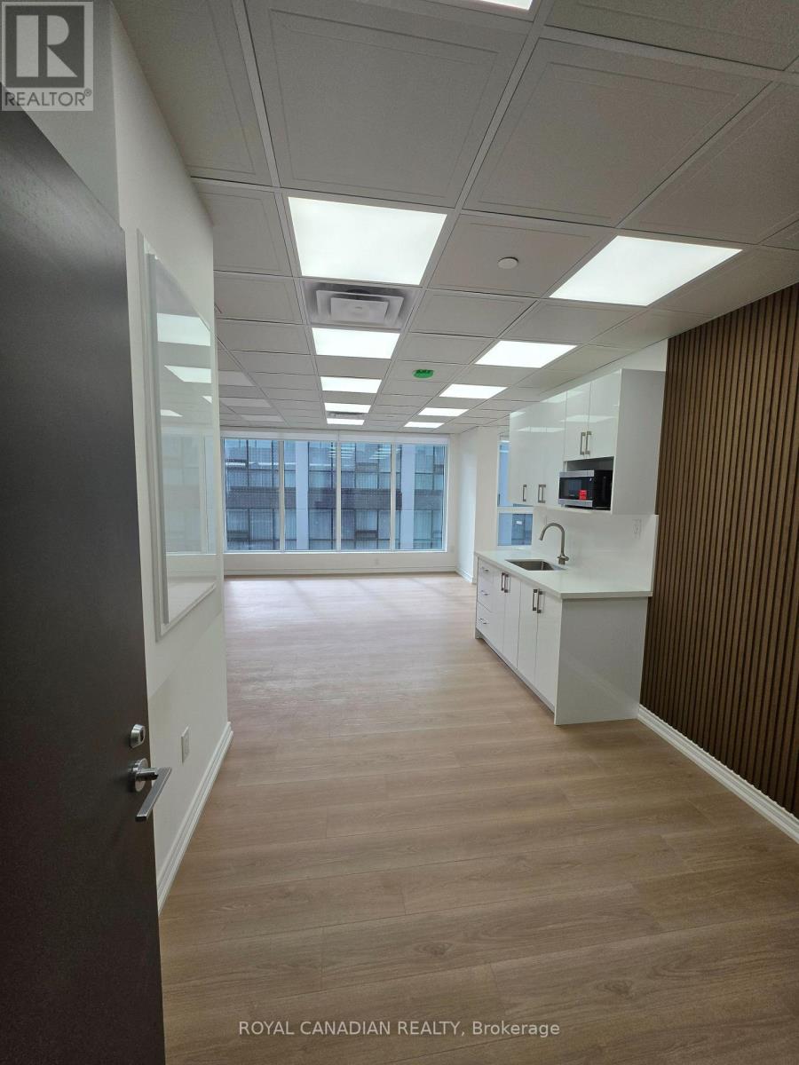 318 - 996 MARTIN GROVE ROAD, Toronto (West Humber-Clairville) — photo 5