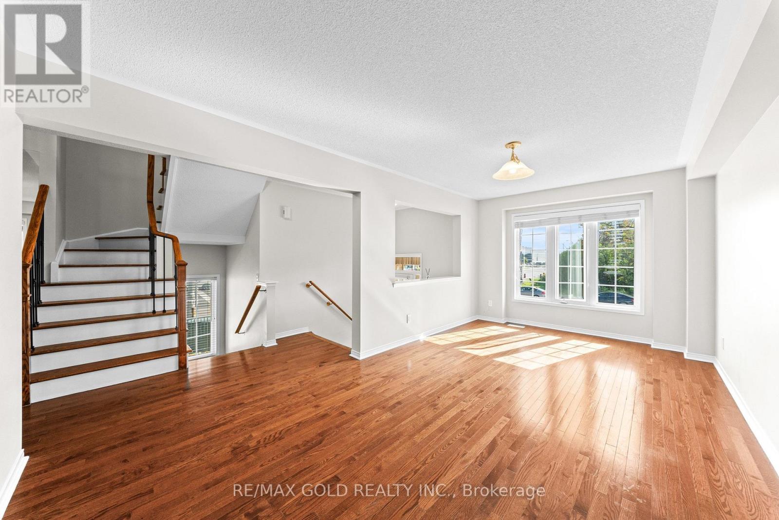 2 BELLCHASE TRAIL, Brampton (Bram East) — photo 9