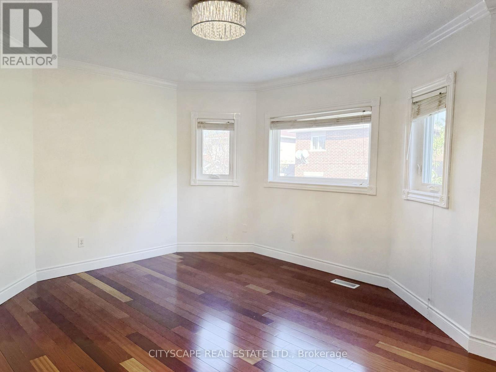 5615 WHITEHORN AVENUE - 21