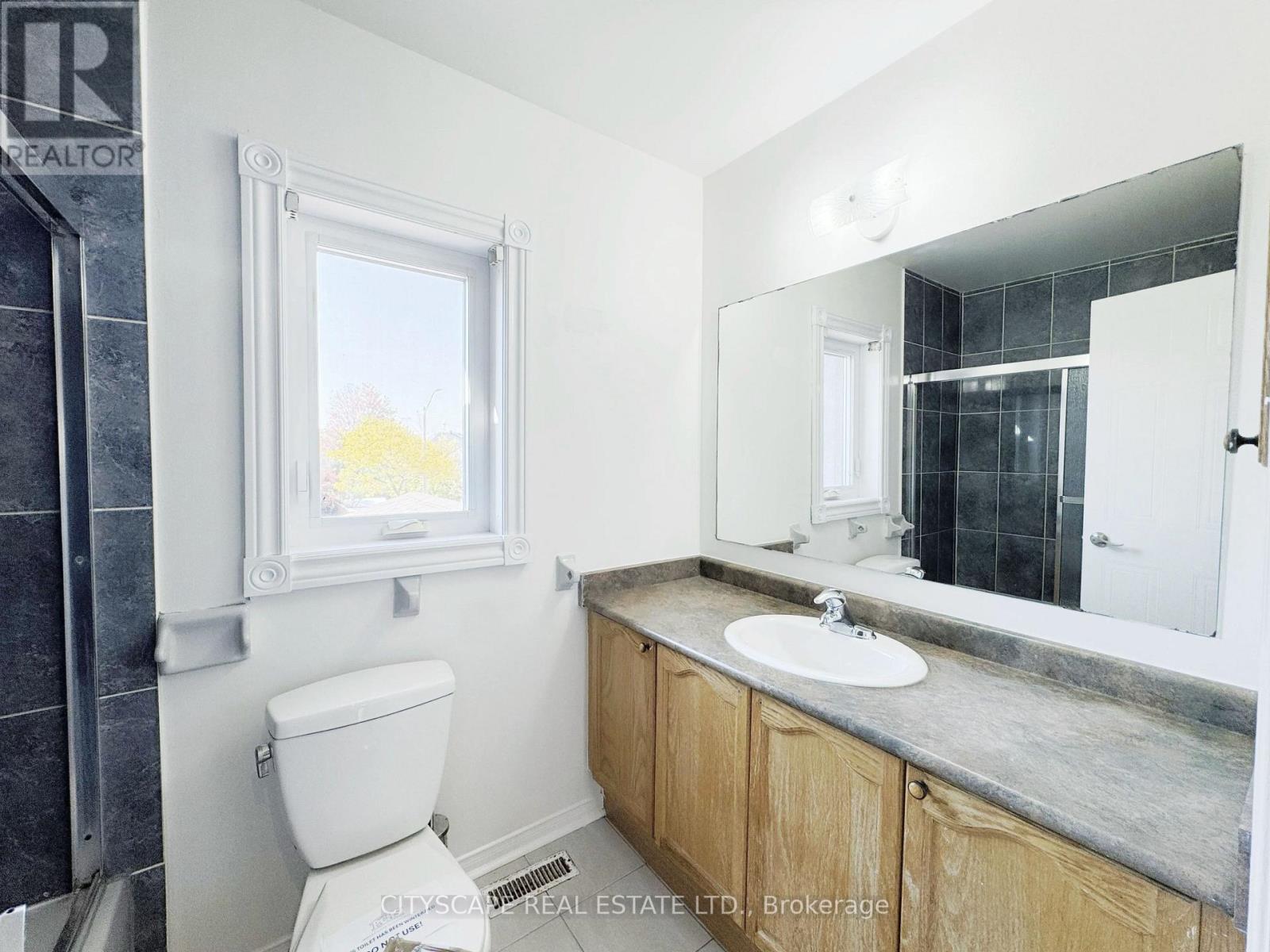 5615 WHITEHORN AVENUE - 28