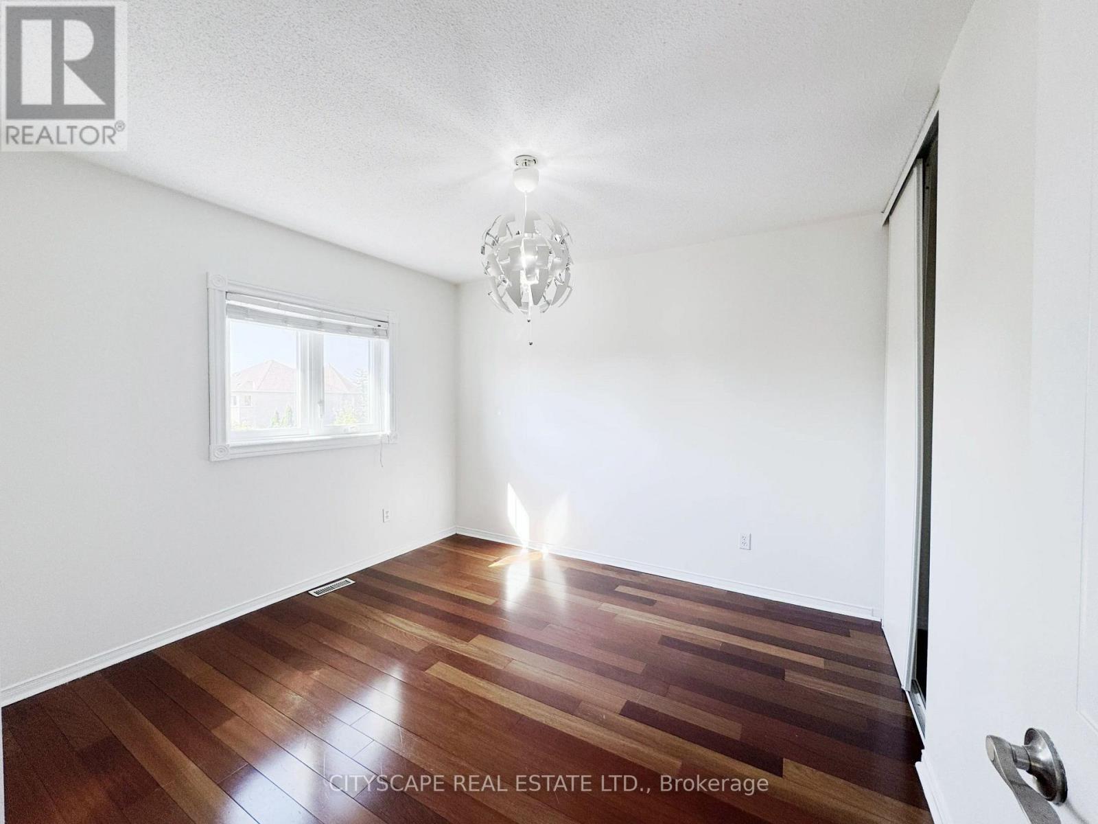 5615 WHITEHORN AVENUE - 30