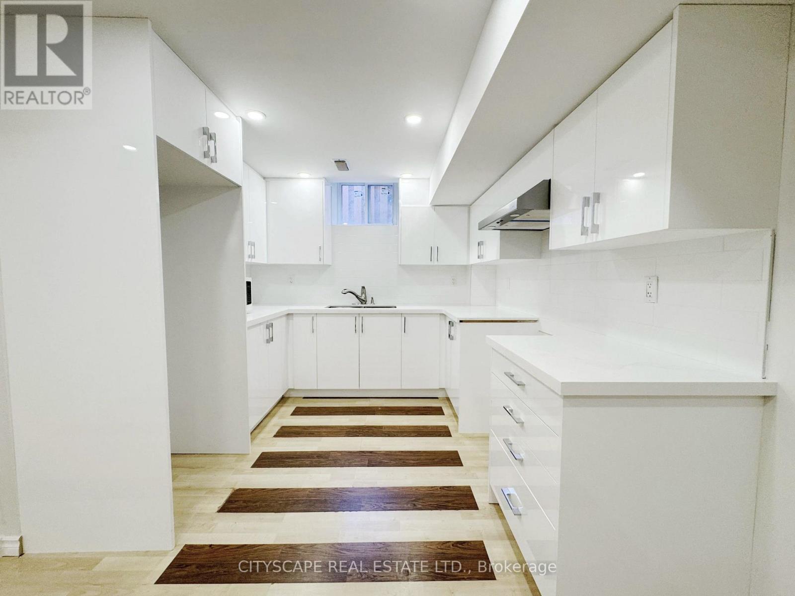 5615 WHITEHORN AVENUE - 38