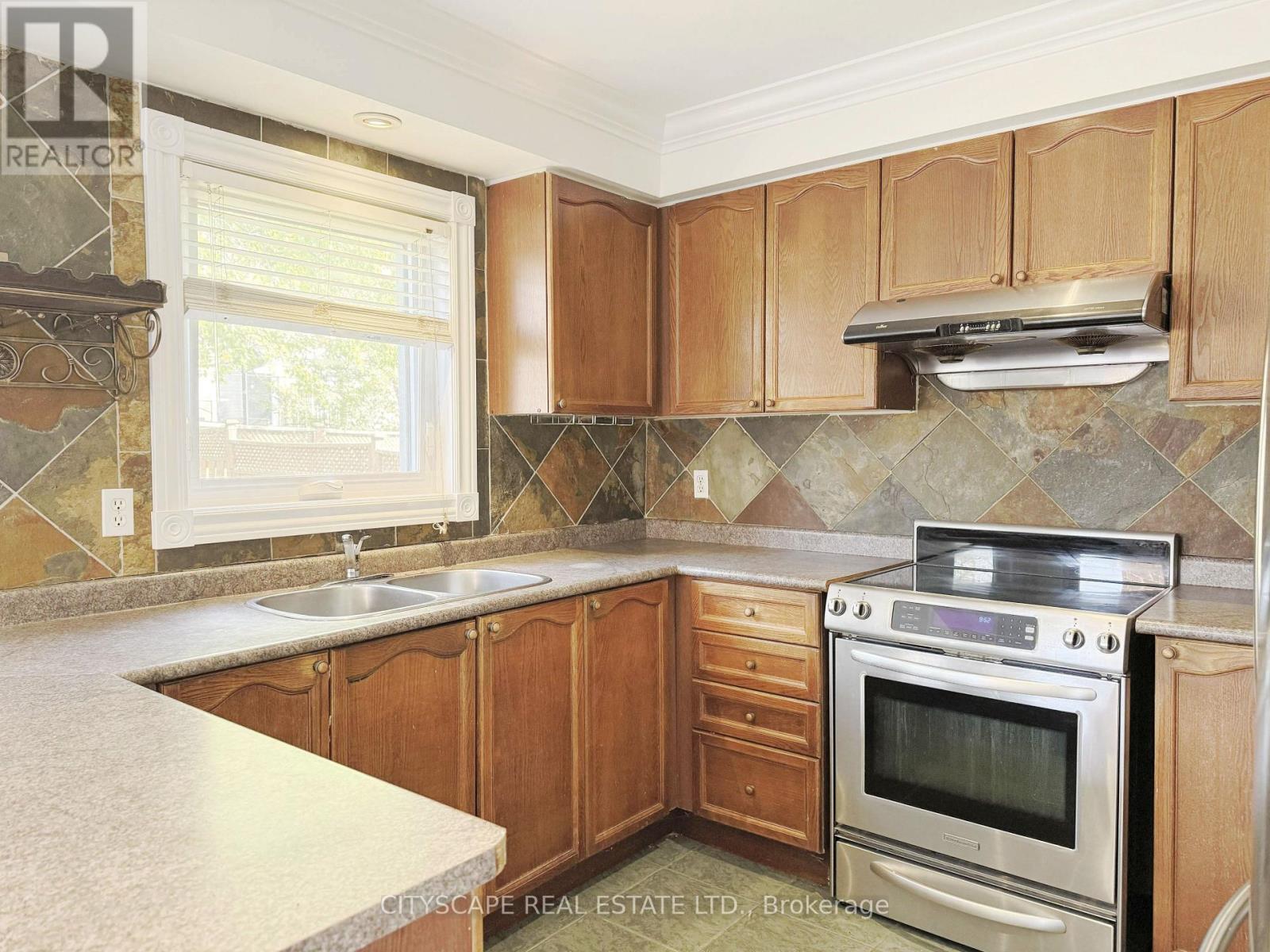 5615 WHITEHORN AVENUE - 9