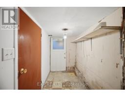64 Symington Avenue, Toronto, ON M6P3W1 Photo 33