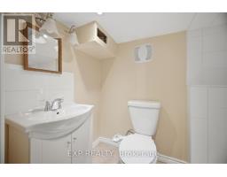 64 Symington Avenue, Toronto, ON M6P3W1 Photo 34