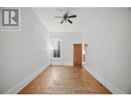 64 Symington Avenue, Toronto, ON M6P3W1 Photo 9