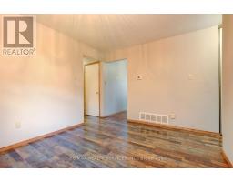 41 Greenleaf Crescent, Brampton, ON L6X2V5 Photo 10