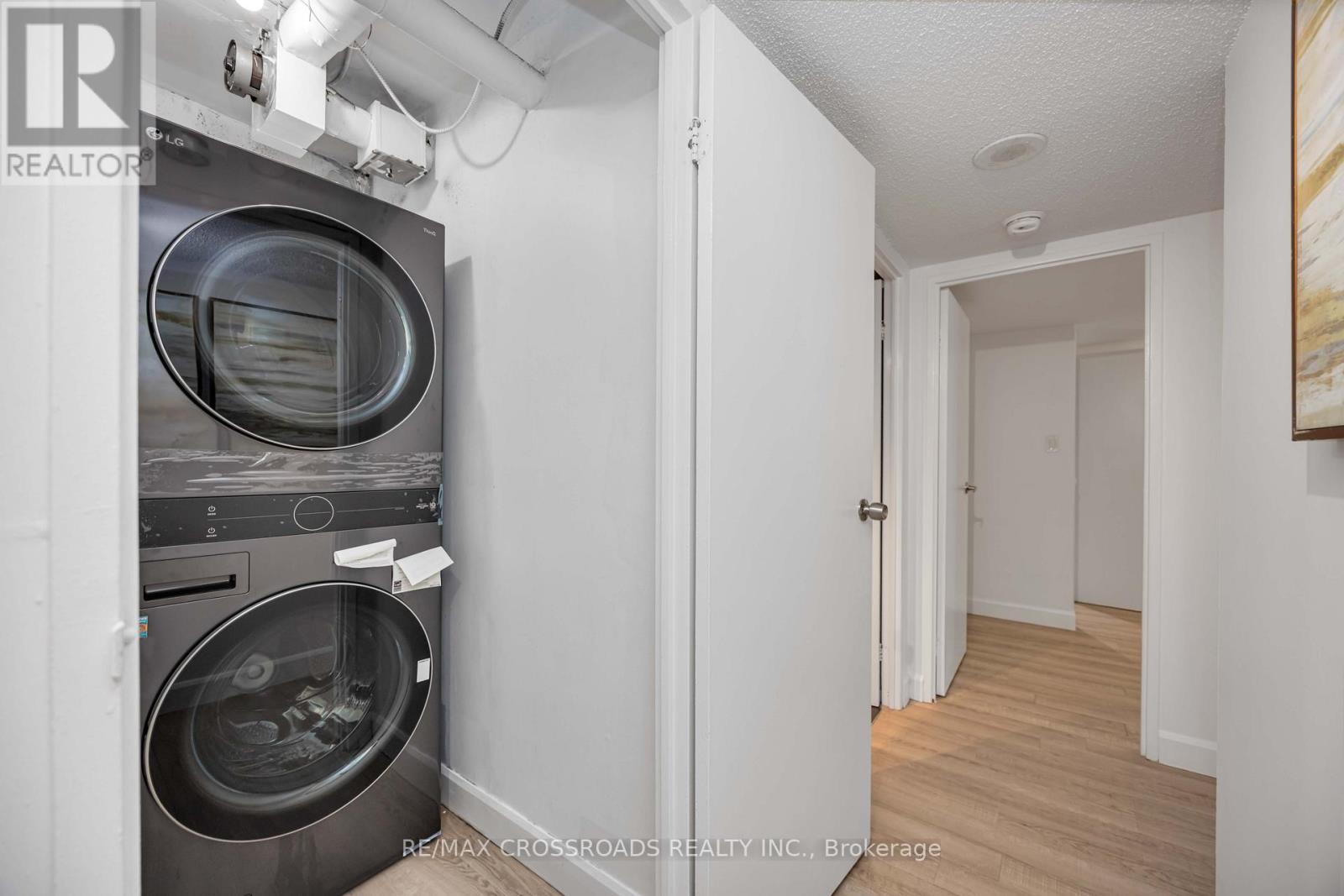 10 Markbrook Lane — photo 26