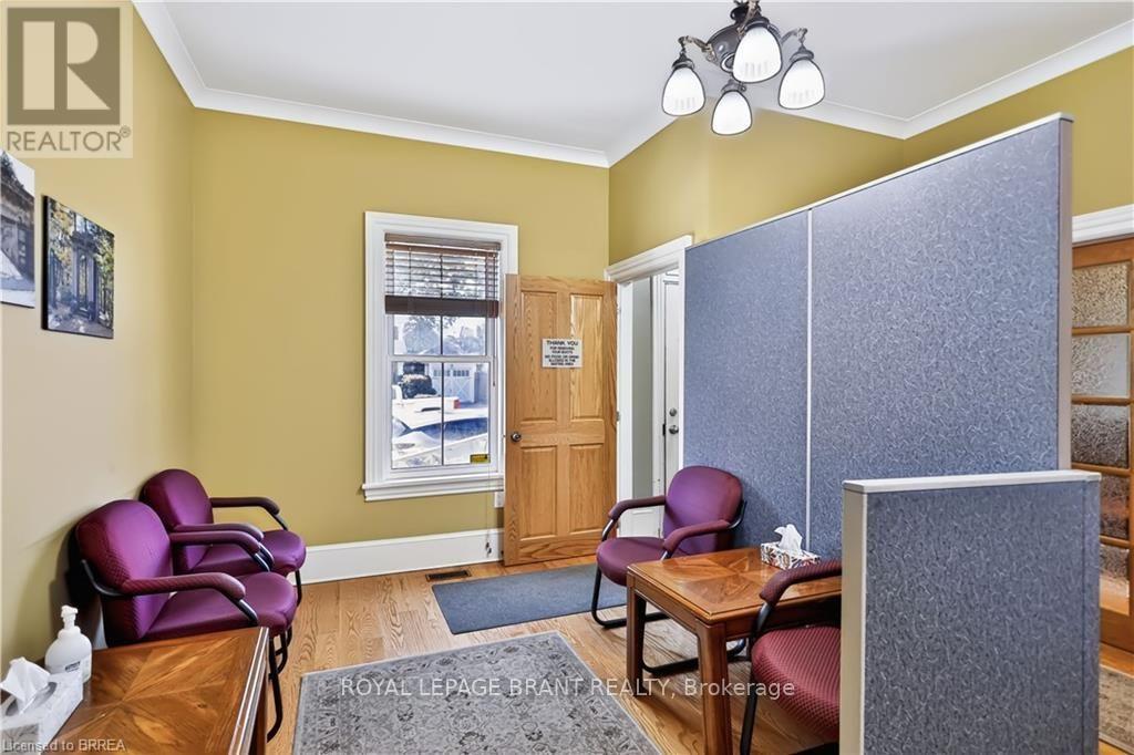 241 BRANT AVENUE, Brantford — photo 4