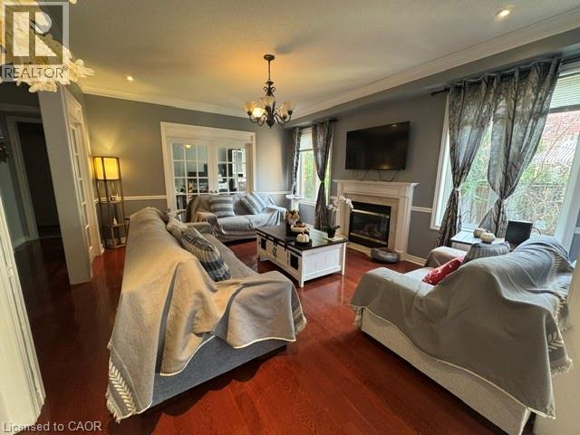 2165 Highcliffe Way — photo 18