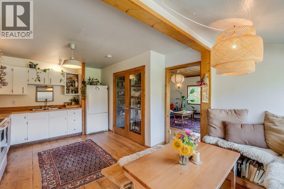 3051 Fofonow Road, Nelson - Image 1