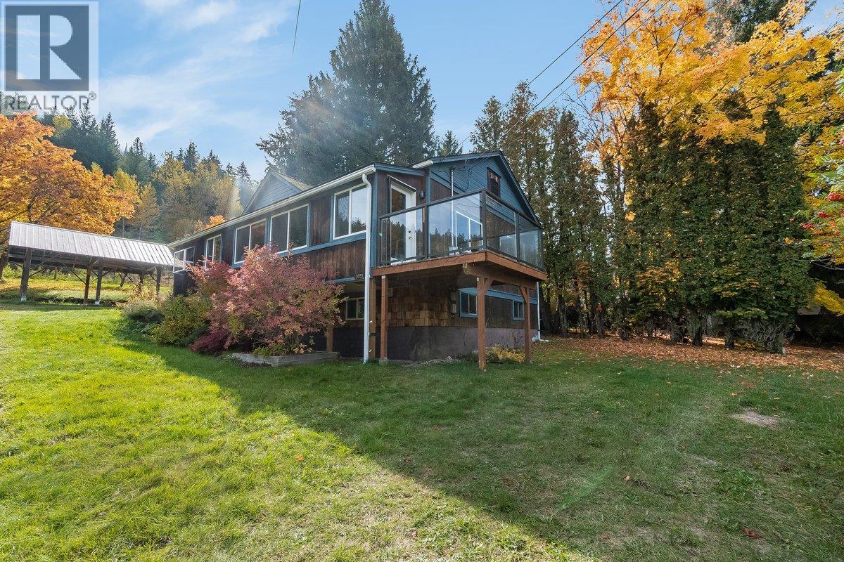 3051 Fofonow Road, Nelson - Image 1