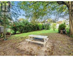 165 Wedgewood Drive, Toronto, ON M2M2H8 Photo 32