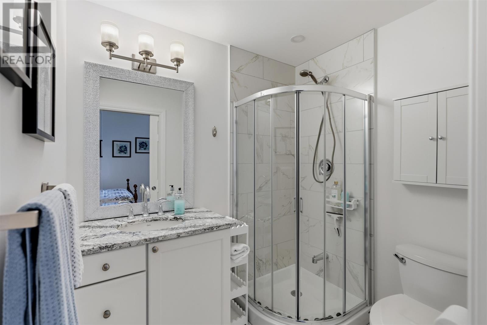 969 Queen St # 205 — photo 19