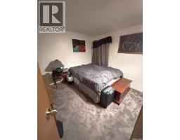 954 Brown Street, Moose Jaw, SK S6H2Z2 Photo 11
