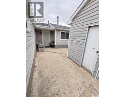 954 Brown Street, Moose Jaw, SK S6H2Z2 Photo 17