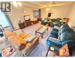 954 Brown Street, Moose Jaw, SK S6H2Z2 Photo 9