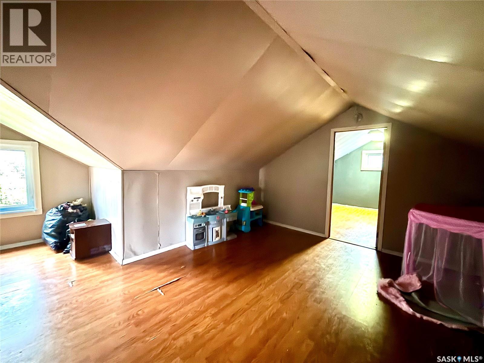 210 Taylor STREET, Neudorf — photo 13