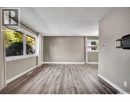 2pc Bathroom - 1510 Isabella Street E, Saskatoon, SK S7J0B9 Photo 8