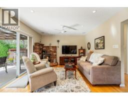 Kitchen - 5179 Del Monte Ave, Saanich, BC V8Y1X3 Photo 16