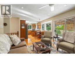 Dining room - 5179 Del Monte Ave, Saanich, BC V8Y1X3 Photo 17