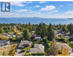 5179 Del Monte Ave, Saanich, BC V8Y1X3 Photo 45