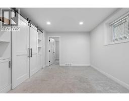 1369 Pacific Circle W - photo 30