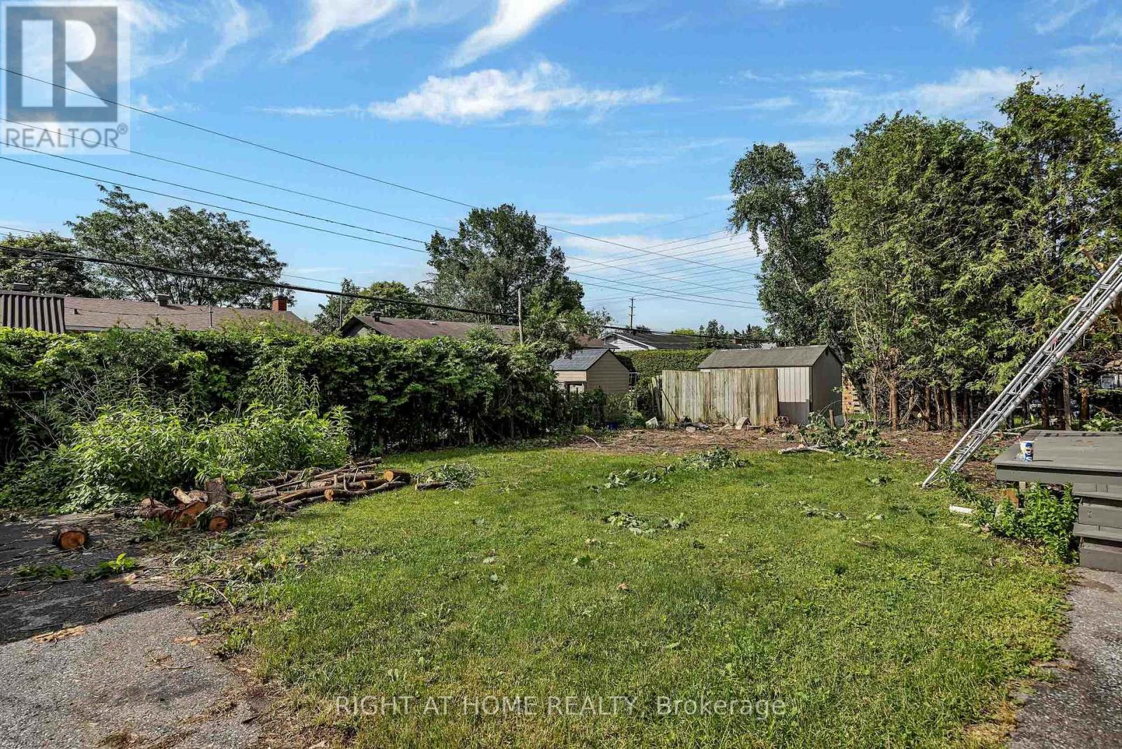 24 Largo Crescent South — photo 24