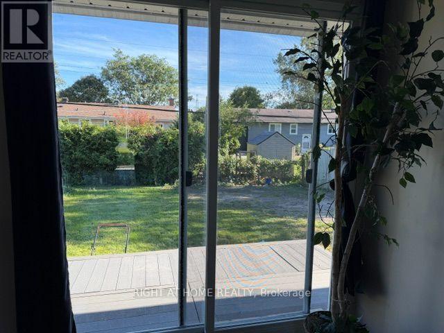 24 Largo Crescent South — photo 26
