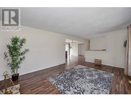 Foyer - 24 Largo Crescent S, Ottawa, ON K2G3C7 Photo 7