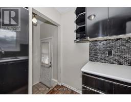 Bathroom - 24 Largo Crescent S, Ottawa, ON K2G3C7 Photo 9