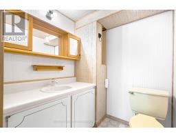 742 Cork Street, Ottawa, ON K1G1X9 Photo 25