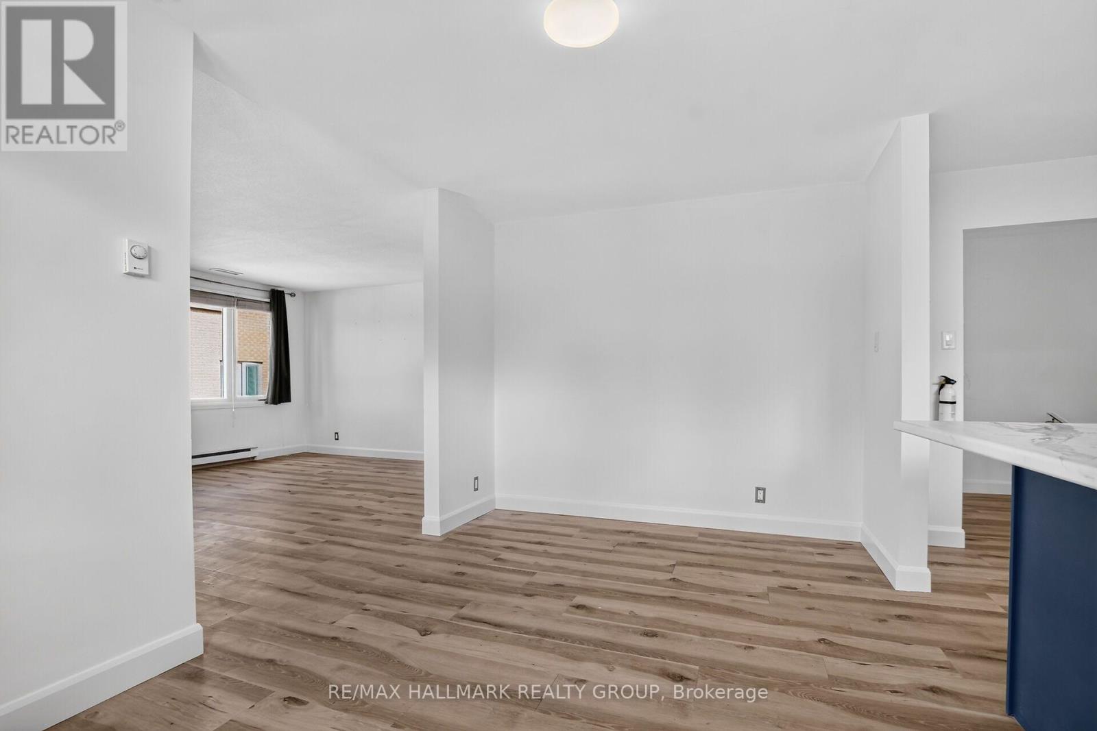 207 Stratas Court — photo 14