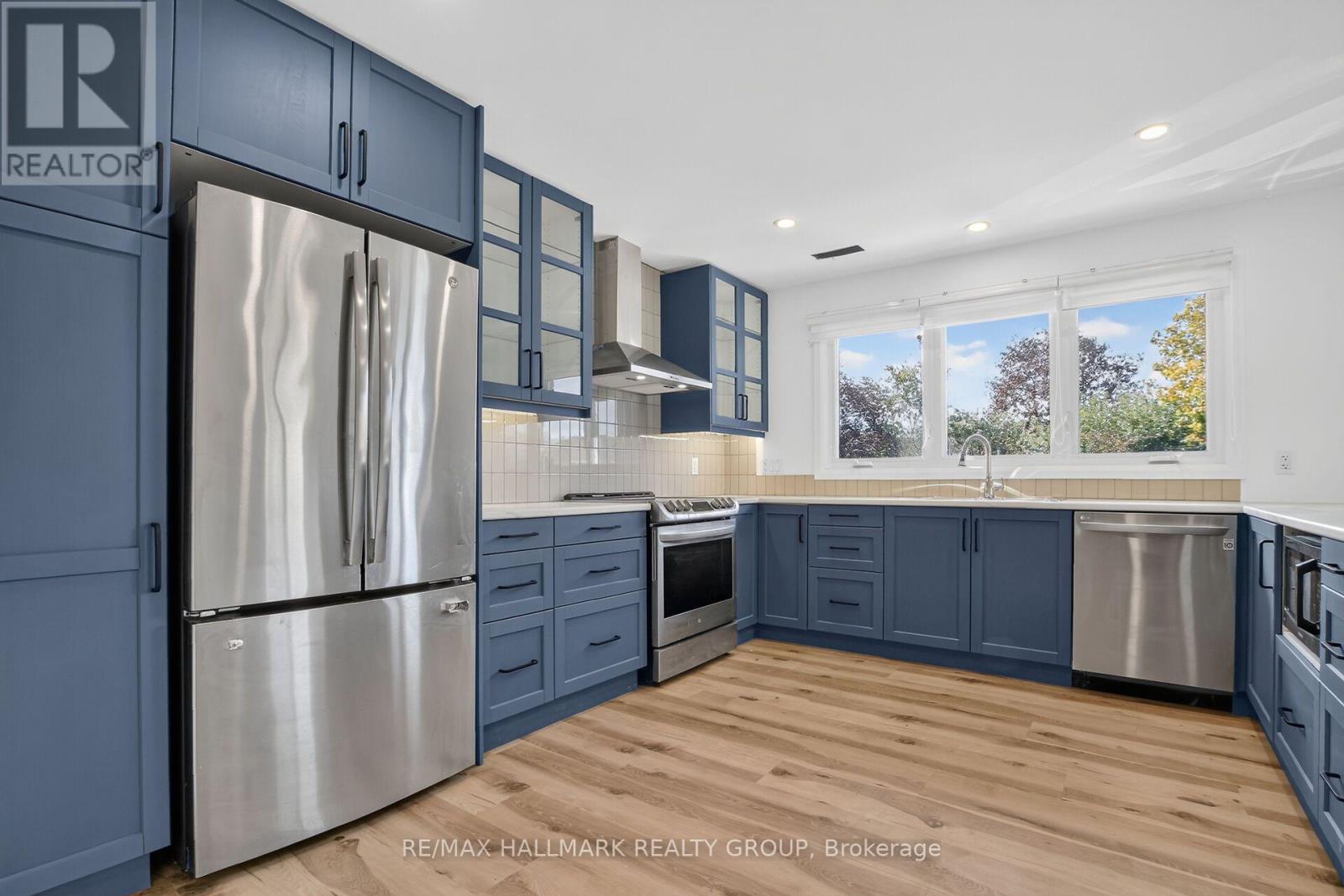 207 Stratas Court — photo 16