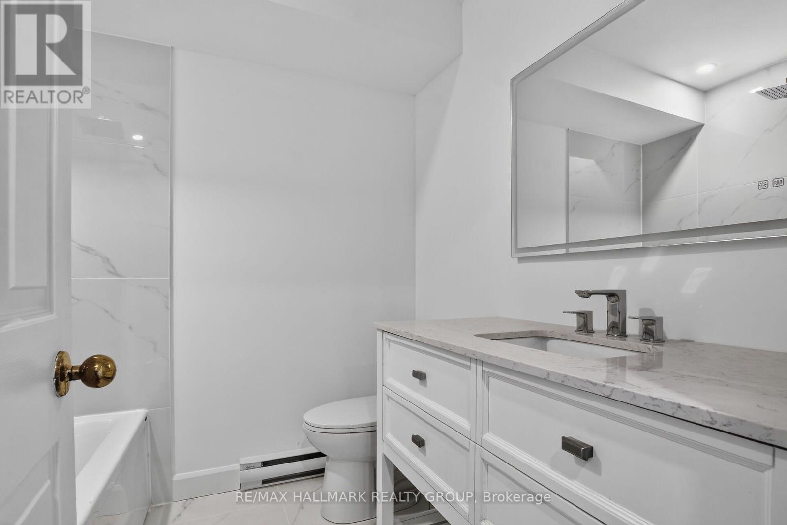 207 Stratas Court — photo 29