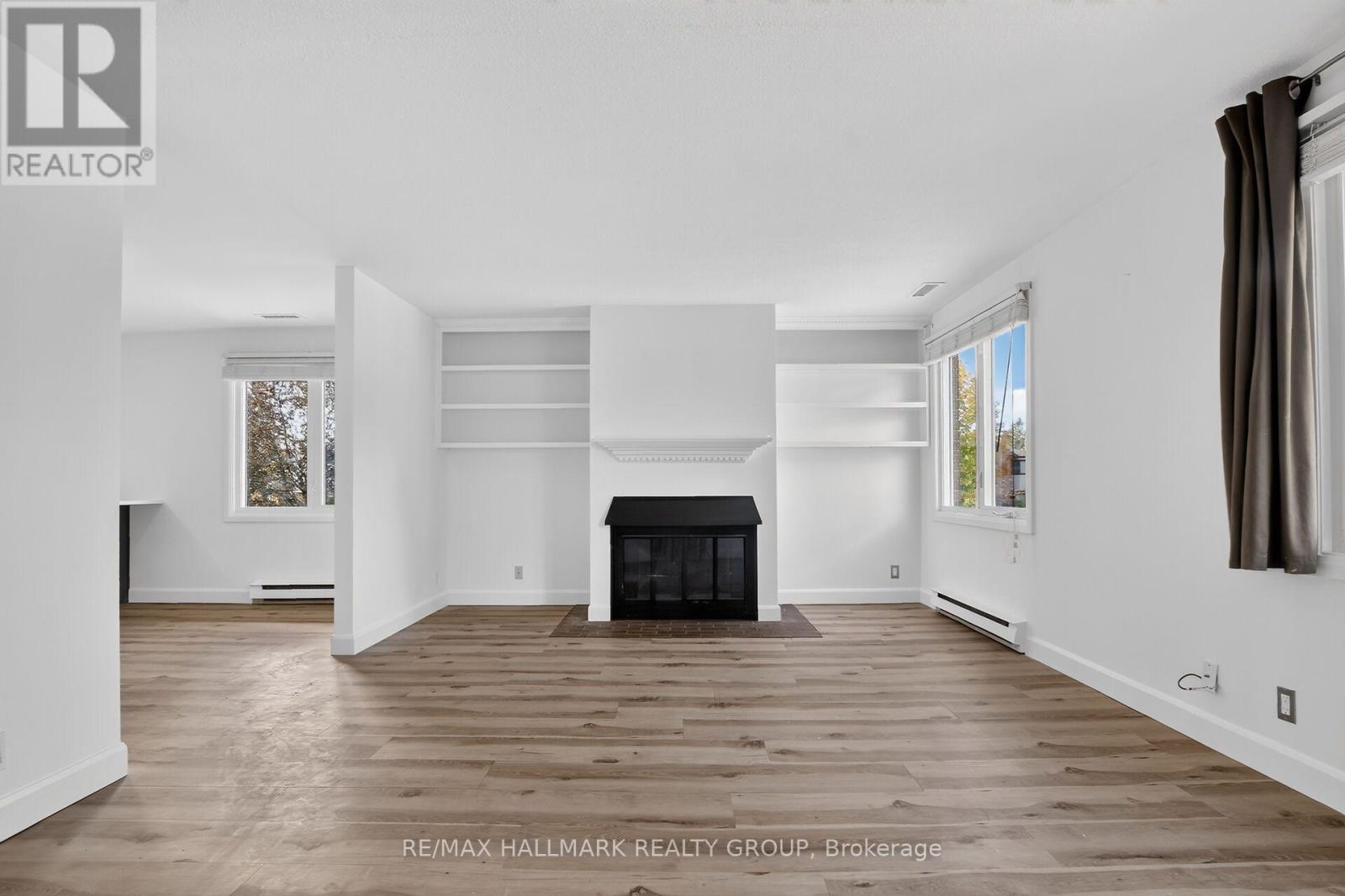 207 Stratas Court — photo 8