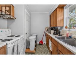Kitchen - 52 Boyd Street, Salisbury, NB E4J2A4 Photo 12