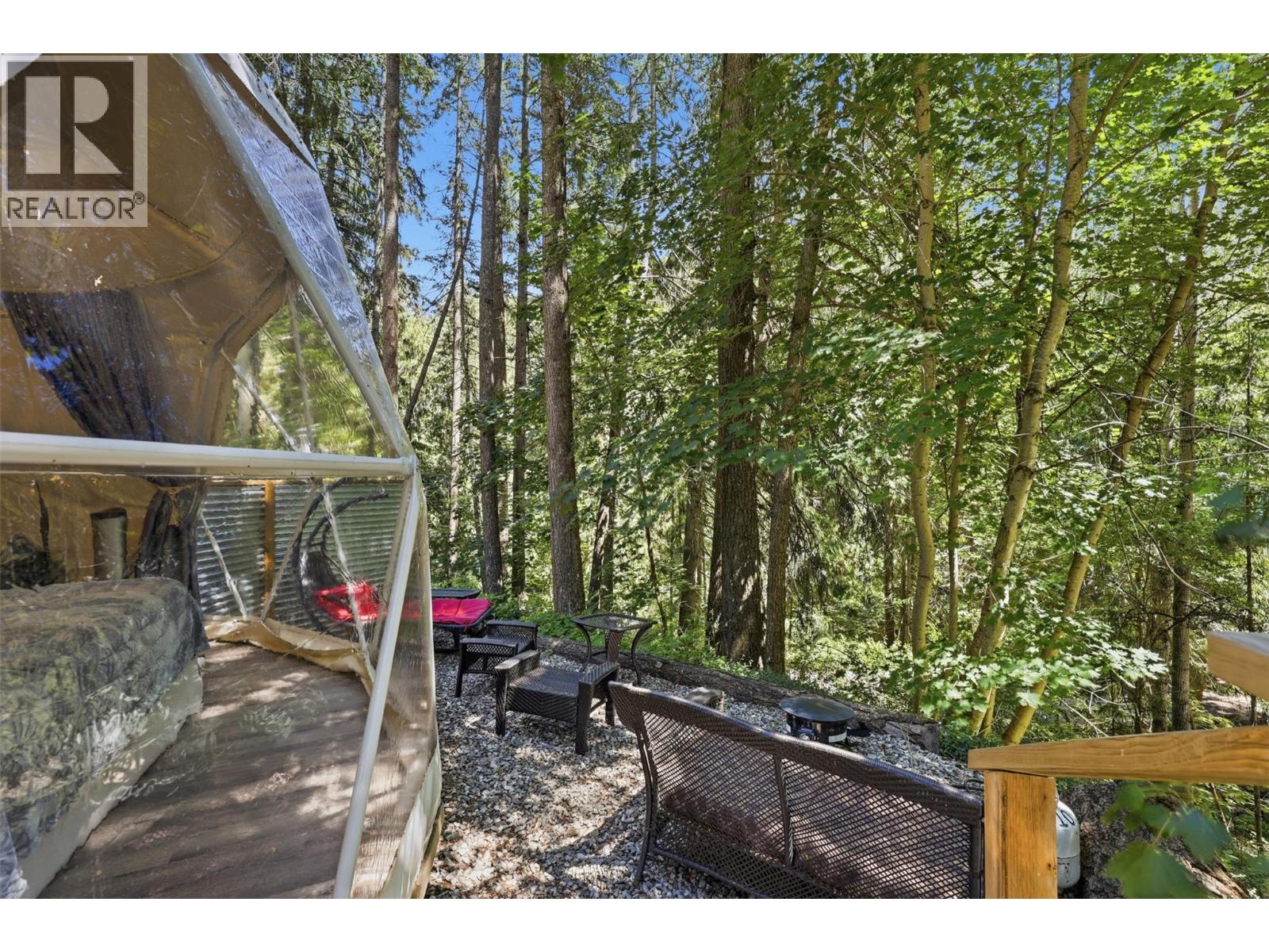  6670 Trans Canada Highway Northeast, Salmon Arm